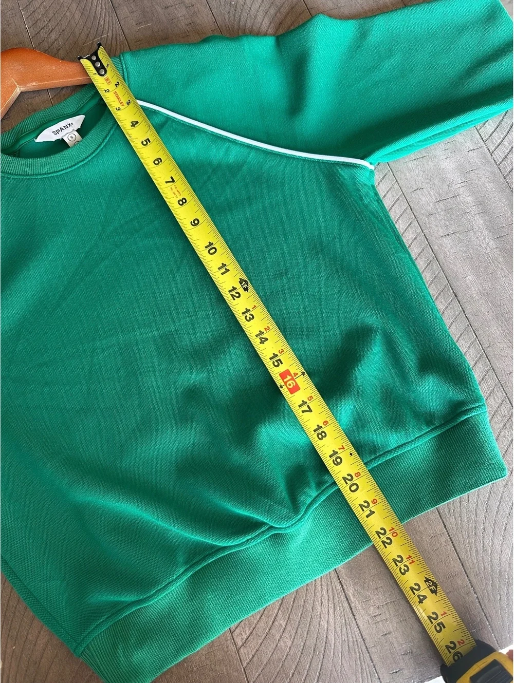 SPANX Airpiqué Long Sleeve Crewneck Top Field Green Women’s Small 21351R
